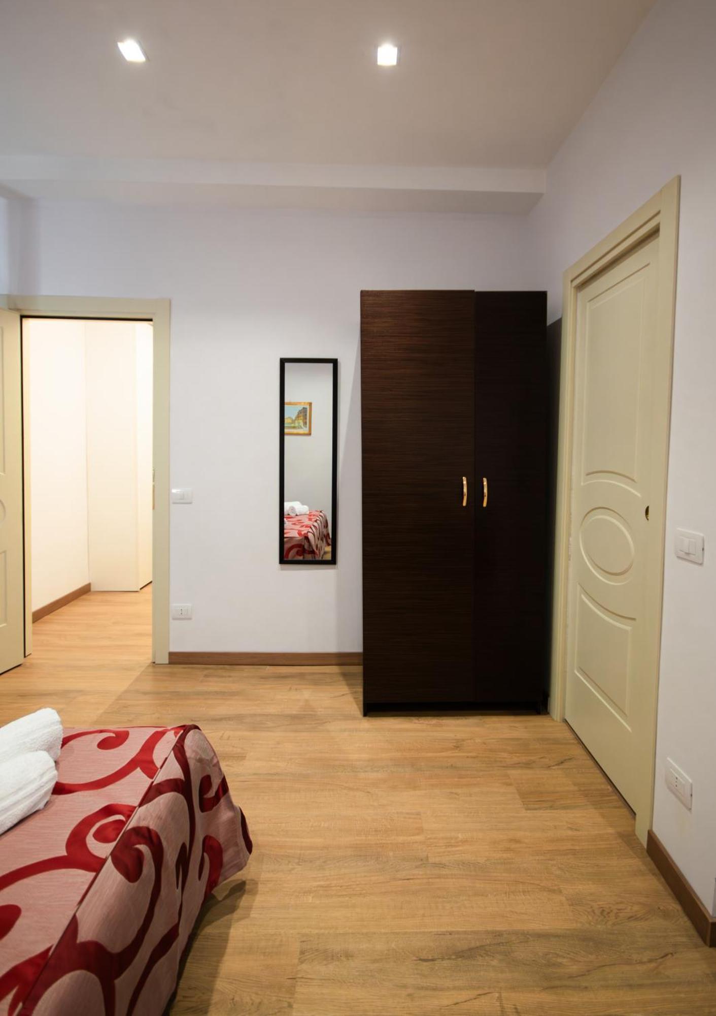 Mbs Marconi Bridge Suites Guest House Rom Exterior foto